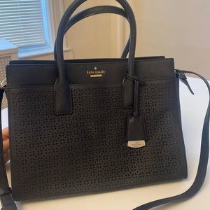 Excellent condition Kate spade bag.
